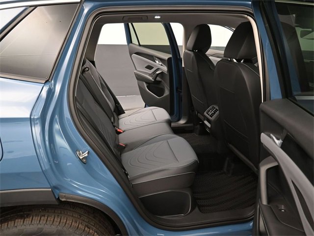 New 2026 Volkswagen Tiguan SE image 13