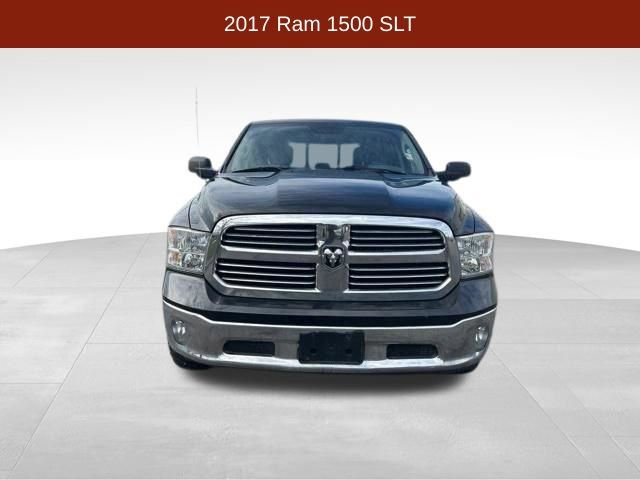 Used 2017 RAM 1500 Classic SLT w/ SLT Plus D￩cor Group image 2