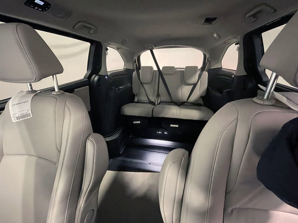 Used 2026 Honda Odyssey EX-L image 43