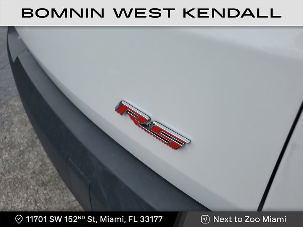 Used 2023 Chevrolet Traverse RS image 10