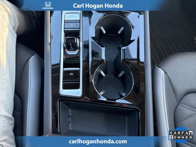 Used 2025 Volkswagen Atlas Peak Edition SE image 28