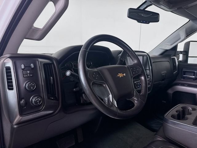 Used 2016 Chevrolet Silverado 2500 LT w/ LT Convenience Package AWD/4WD image 11