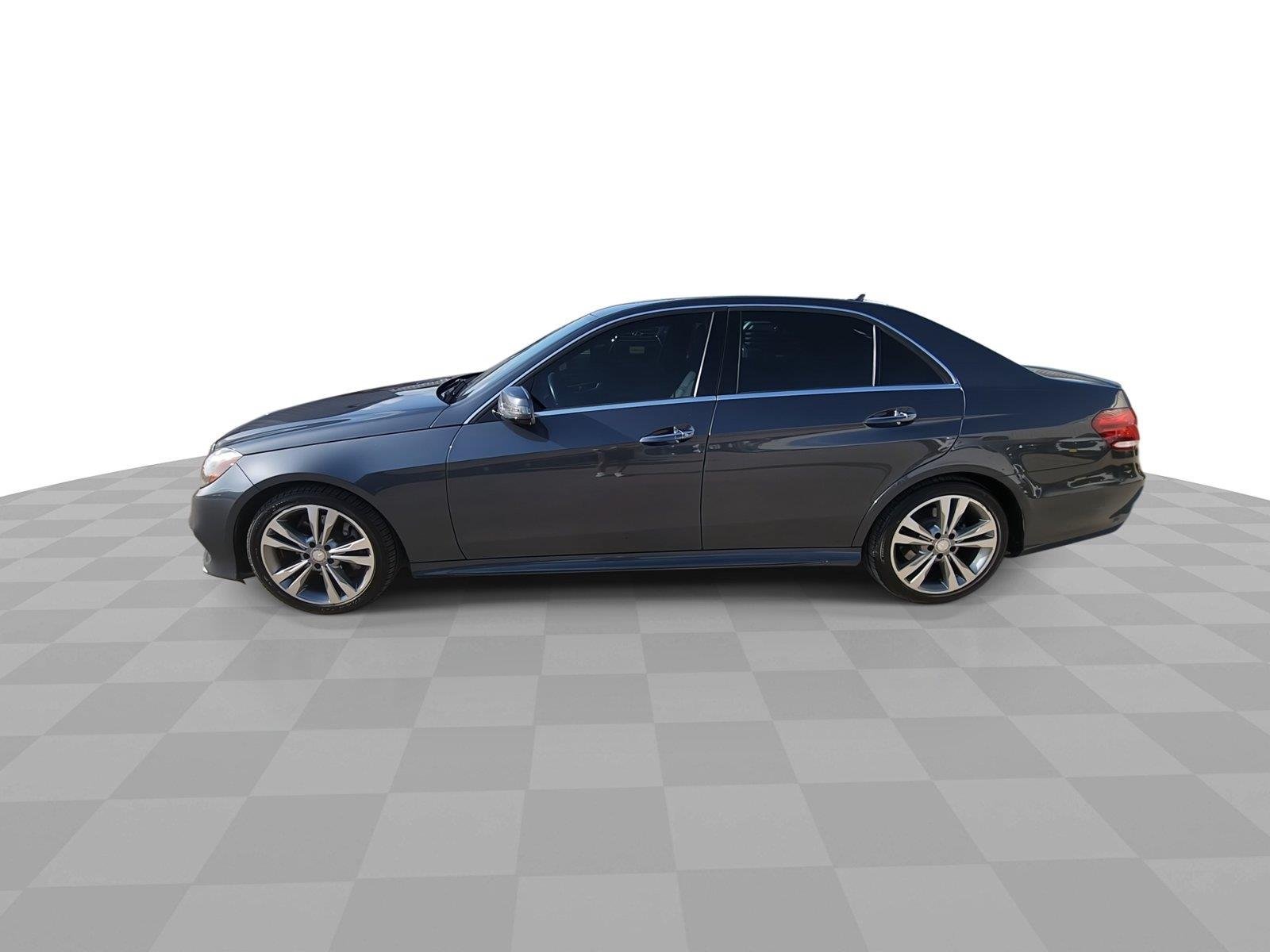 Used 2015 Mercedes-Benz E 350 Sedan image 5