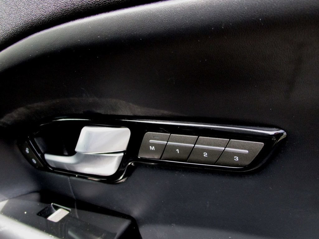 Used 2017 Land Rover Range Rover Evoque HSE AWD/4WD image 33