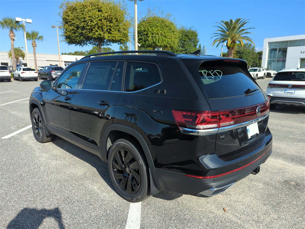 New 2026 Volkswagen Atlas SE image 7