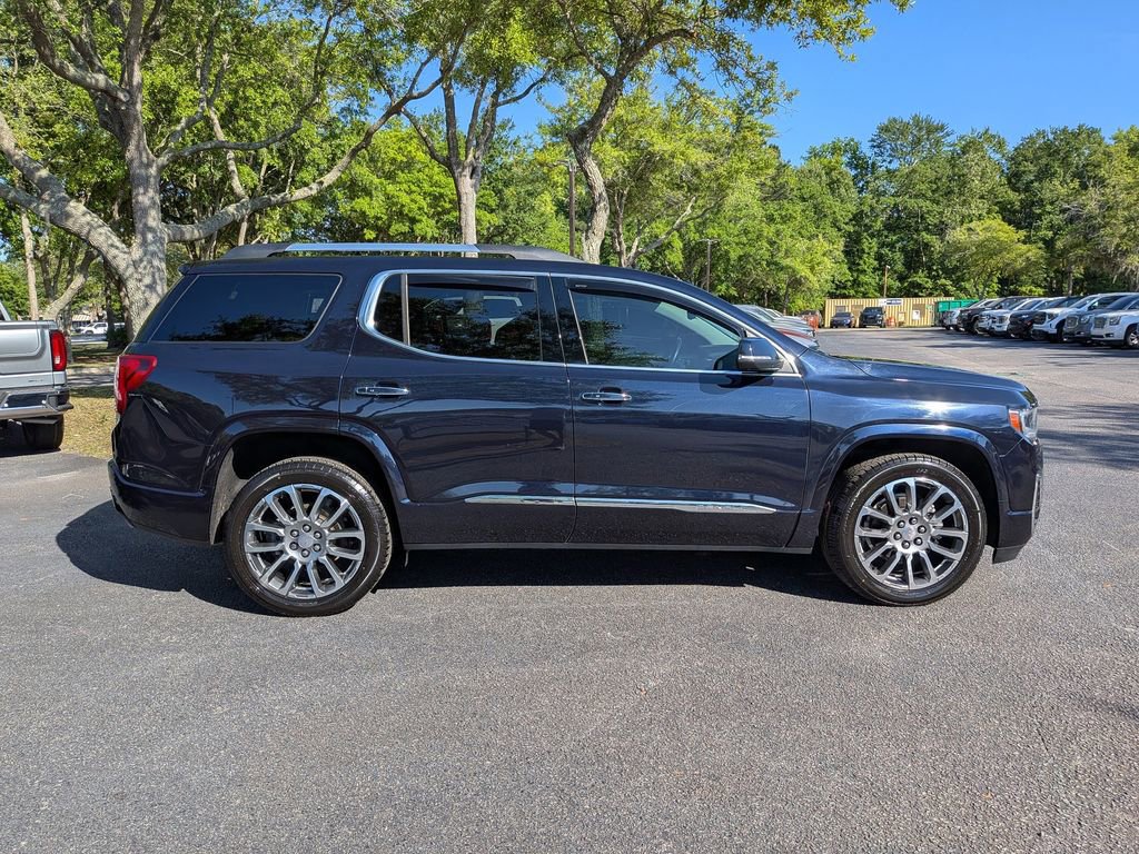 Used 2021 GMC Acadia Denali w/ Denali Ultimate Package AWD/4WD image 3