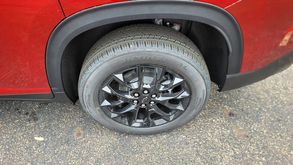 New 2026 Chevrolet Traverse LT w/ Midnight/Sport Edition image 7