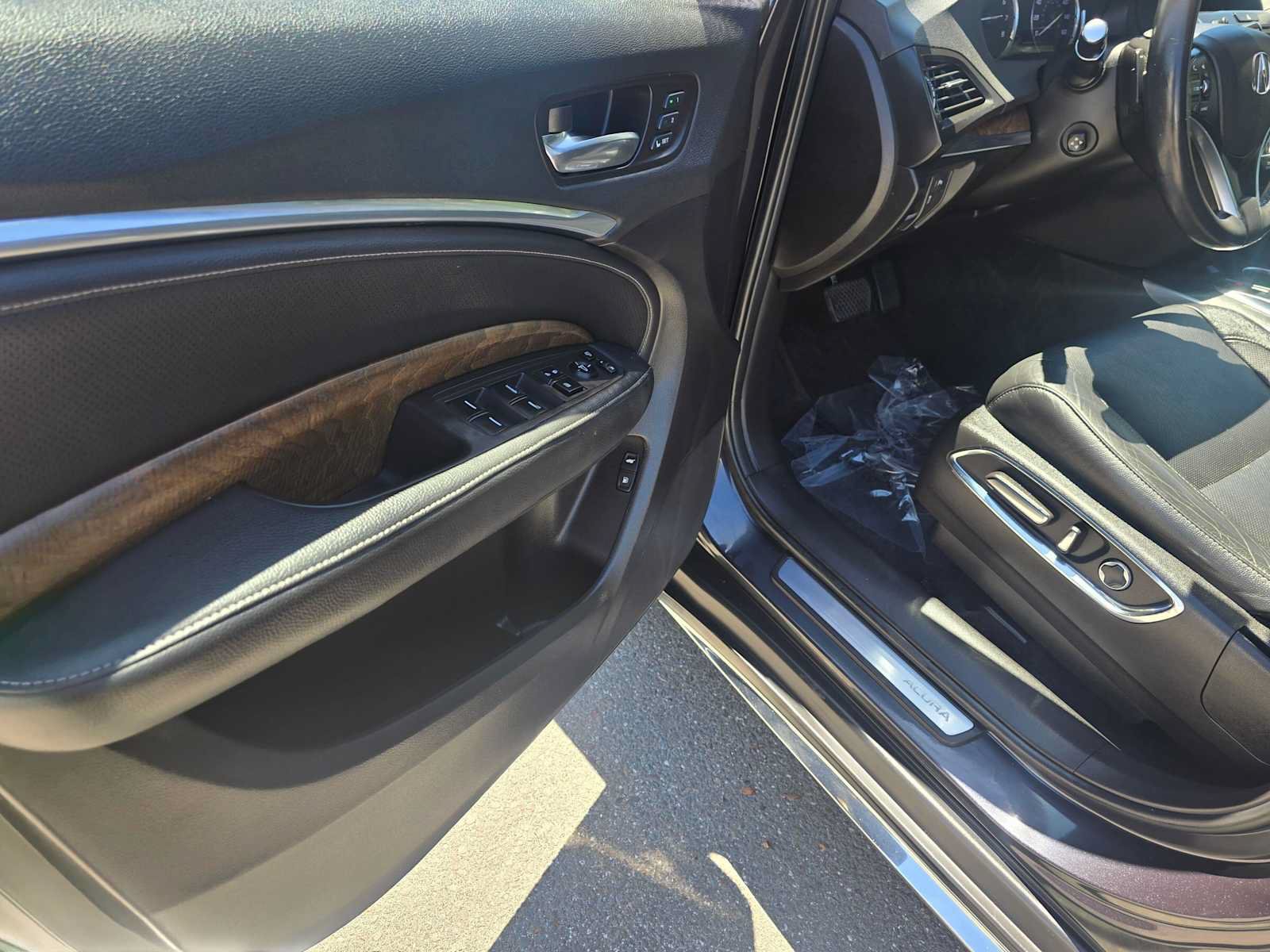 Used 2019 Acura MDX w/ Technology Package FWD image 21