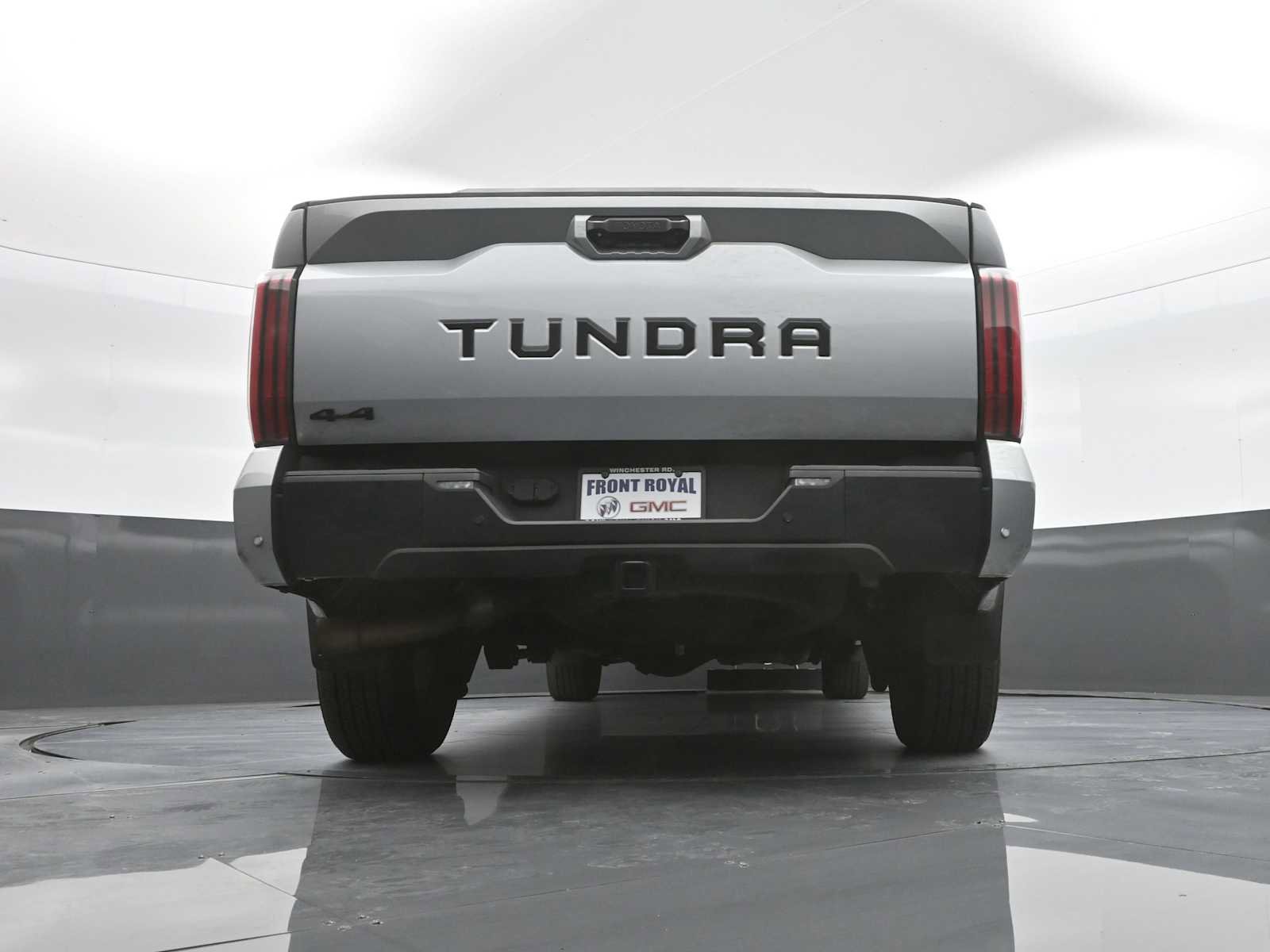 Used 2025 Toyota Tundra Limited w/ TRD Off-Road Package AWD/4WD image 35