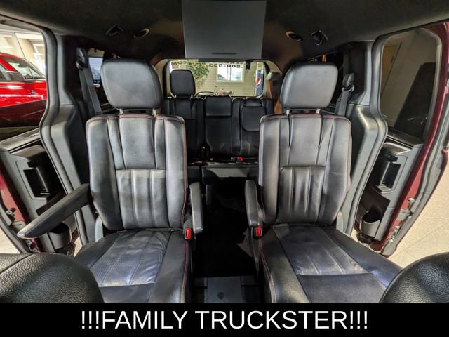 Used 2017 Dodge Grand Caravan GT image 23
