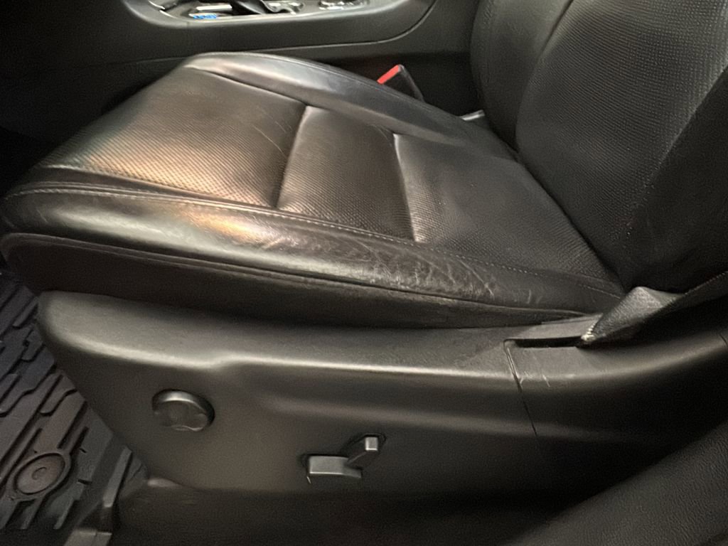 Used 2020 Jeep Grand Cherokee Limited w/ Luxury Group II image 10