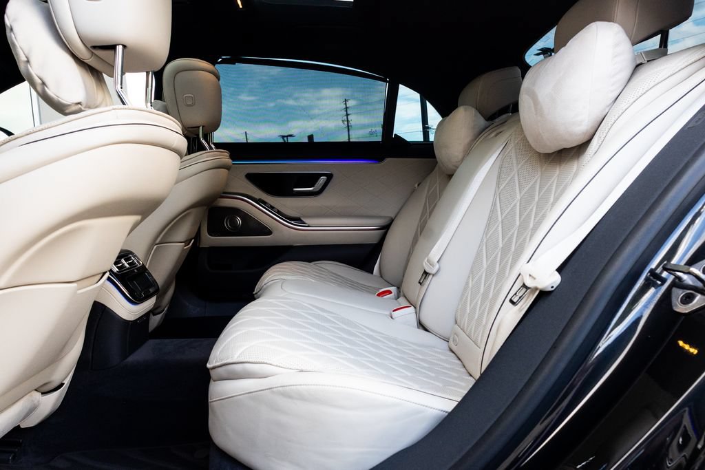 Used 2021 Mercedes-Benz S 580 4MATIC Sedan w/ AMG Line image 47