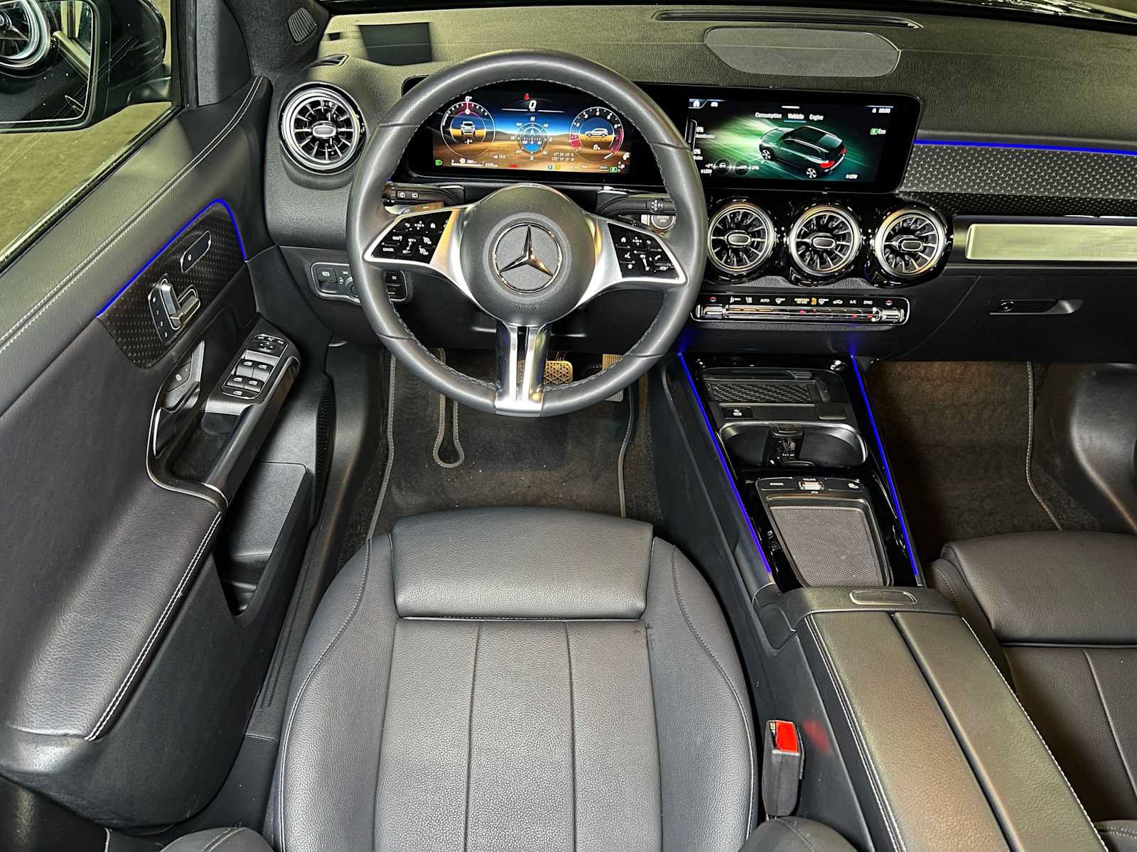 Certified 2026 Mercedes-Benz GLB 250 4MATIC image 44