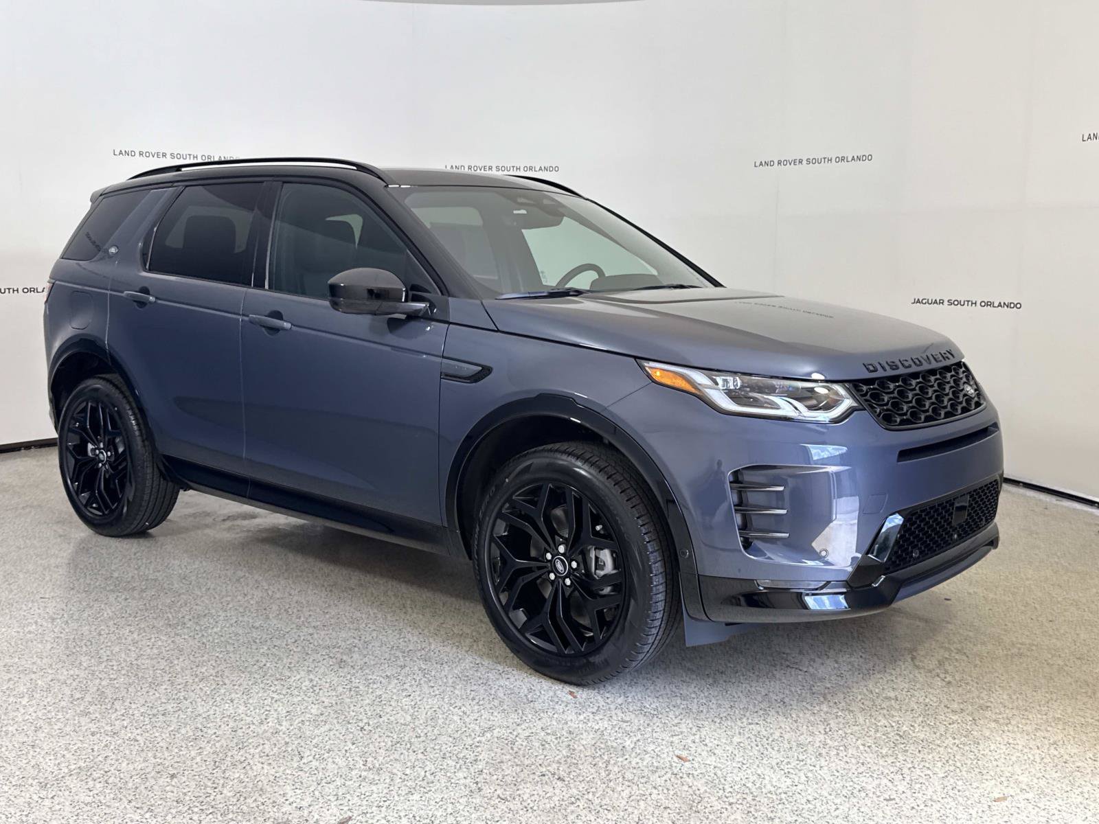 New 2026 Land Rover Discovery Sport Landmark AWD/4WD image 7