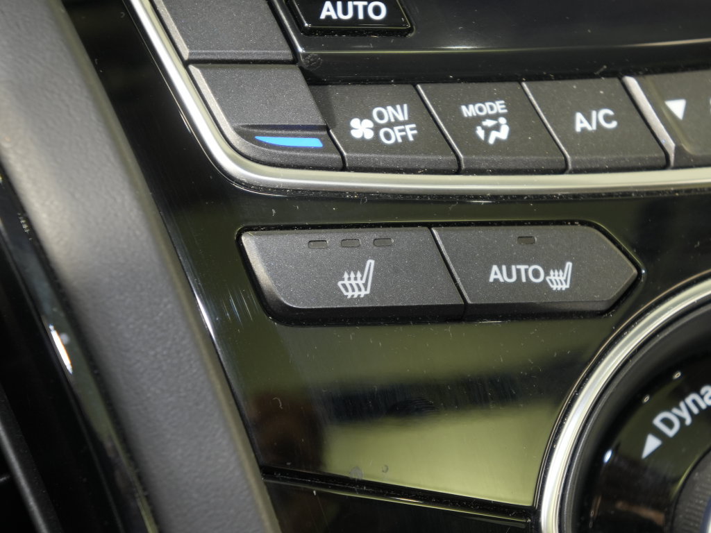 Used 2020 Acura RDX w/ Technology Package AWD/4WD image 27