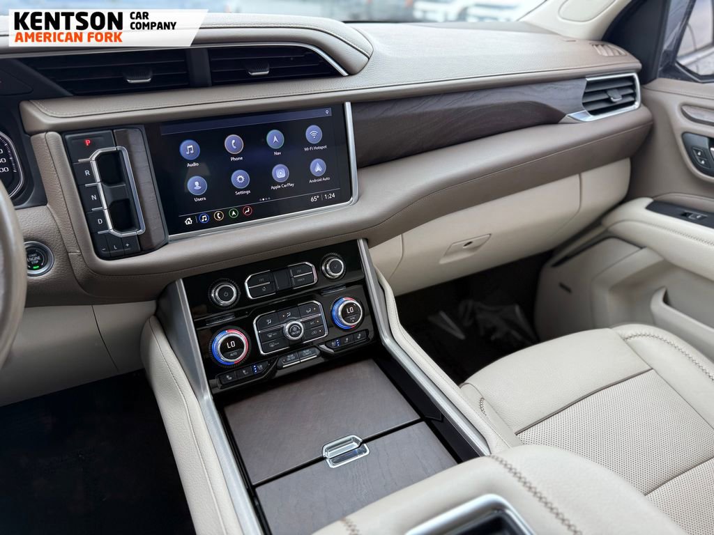 Used 2021 GMC Yukon Denali w/ Denali Premium Package image 25