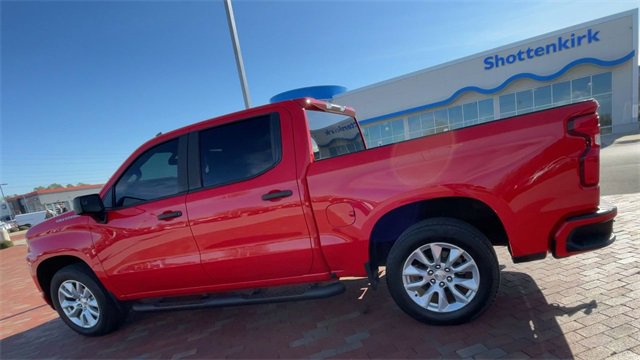 Used 2020 Chevrolet Silverado 1500 Custom w/ Custom Value Package image 7