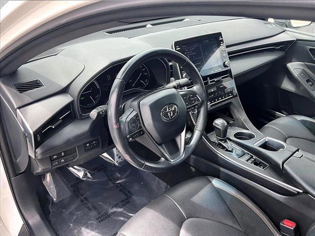Used 2020 Toyota Avalon XSE image 14