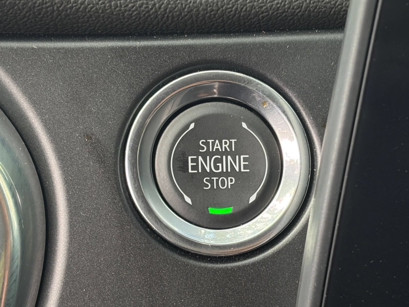 Used 2026 Chevrolet Blazer LT FWD image 19