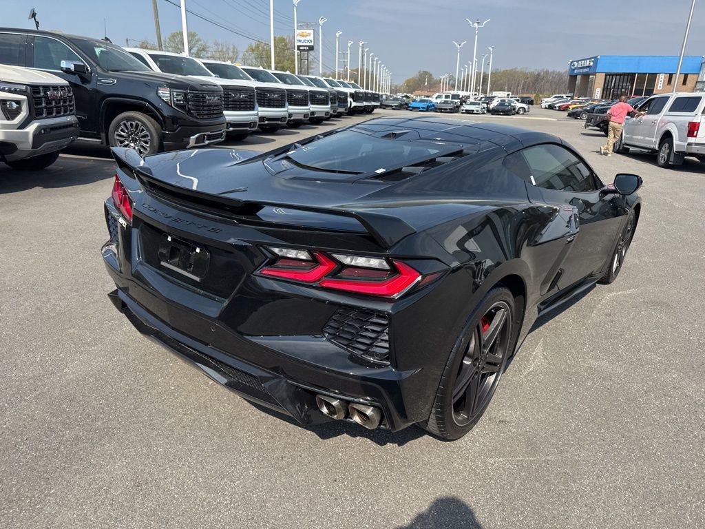 Used 2024 Chevrolet Corvette Stingray Preferred Cpe w/ Z51 Performance Package image 5