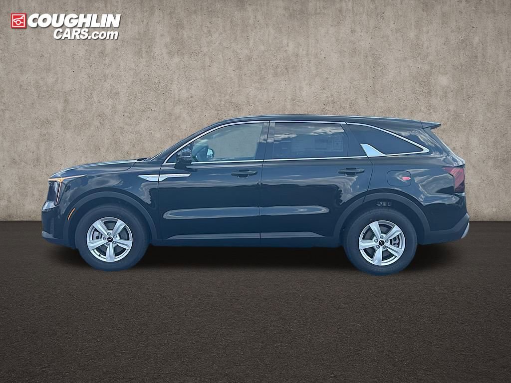 New 2025 Kia Sorento LX image 11