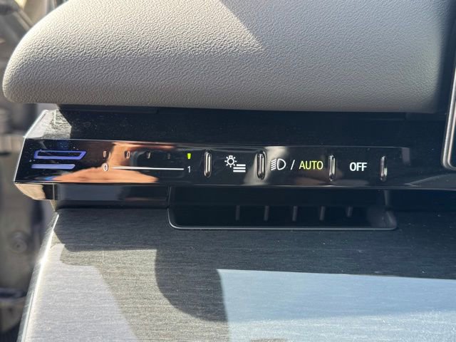 Certified 2026 BMW 530i xDrive image 15