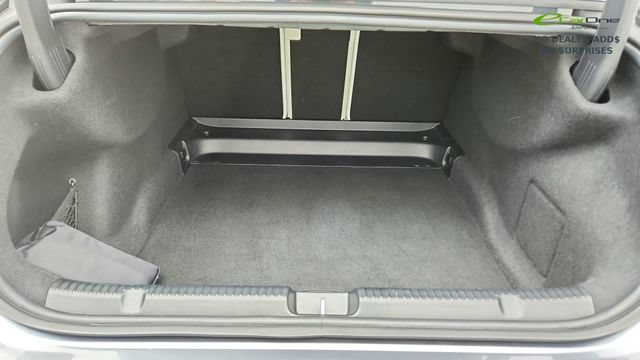 Used 2025 Mercedes-Benz EQE 350+ Sedan image 15