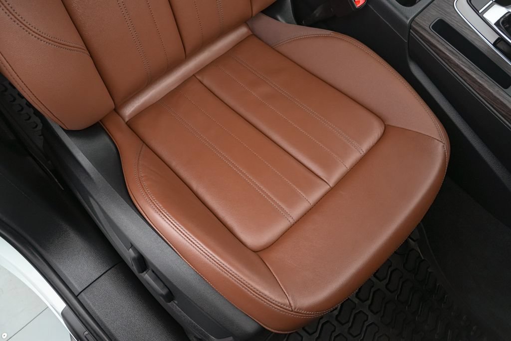 Used 2023 Audi Q5 2.0T Premium w/ Convenience Package AWD/4WD image 25