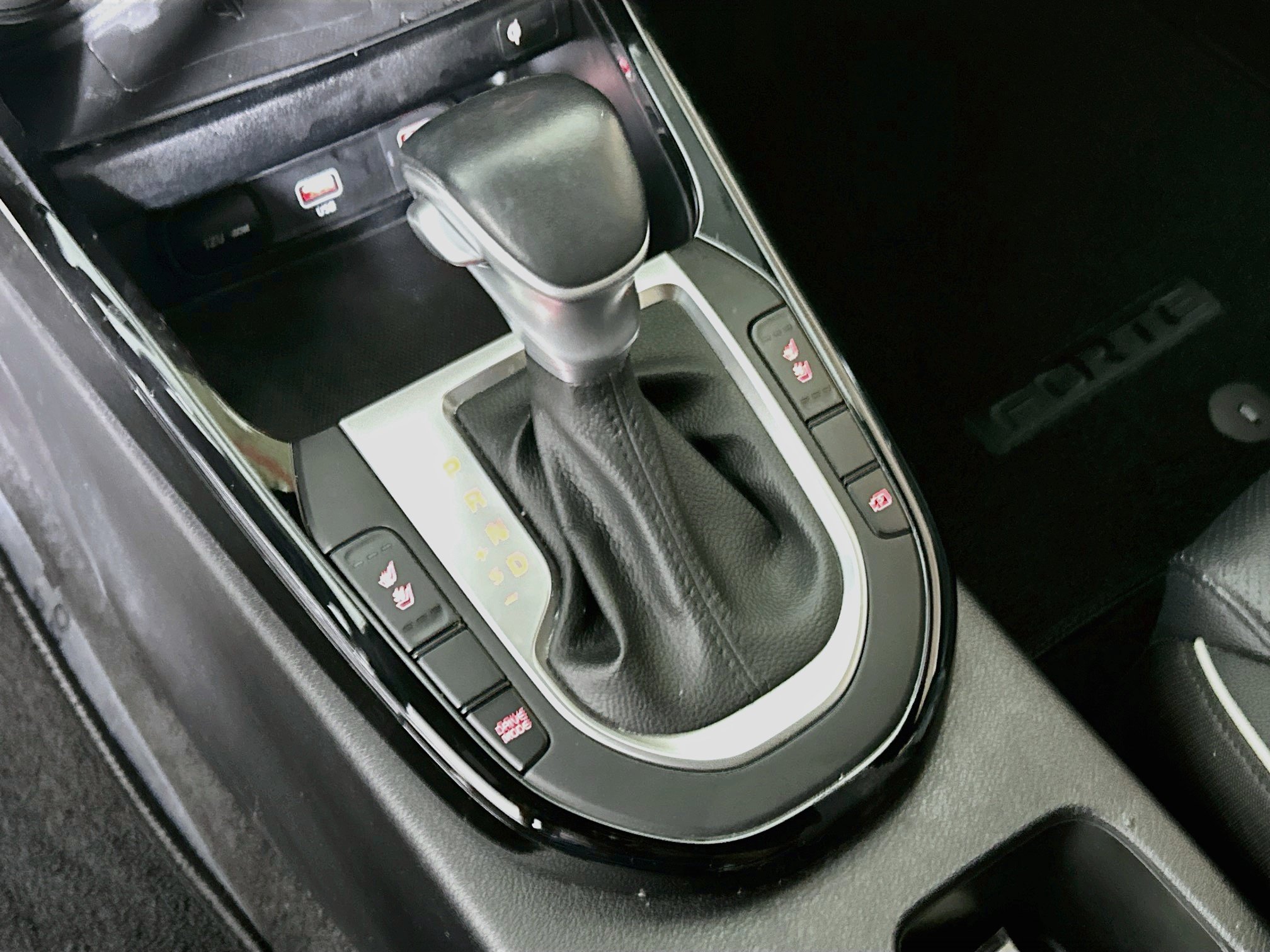 Used 2023 Kia Forte GT-Line w/ GT-Line Premium Package FWD image 21