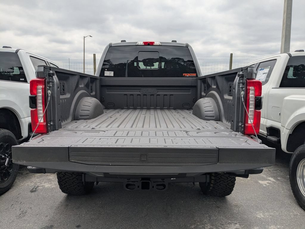 New 2026 Ford F250 Lariat w/ Black Appearance Package AWD/4WD image 30