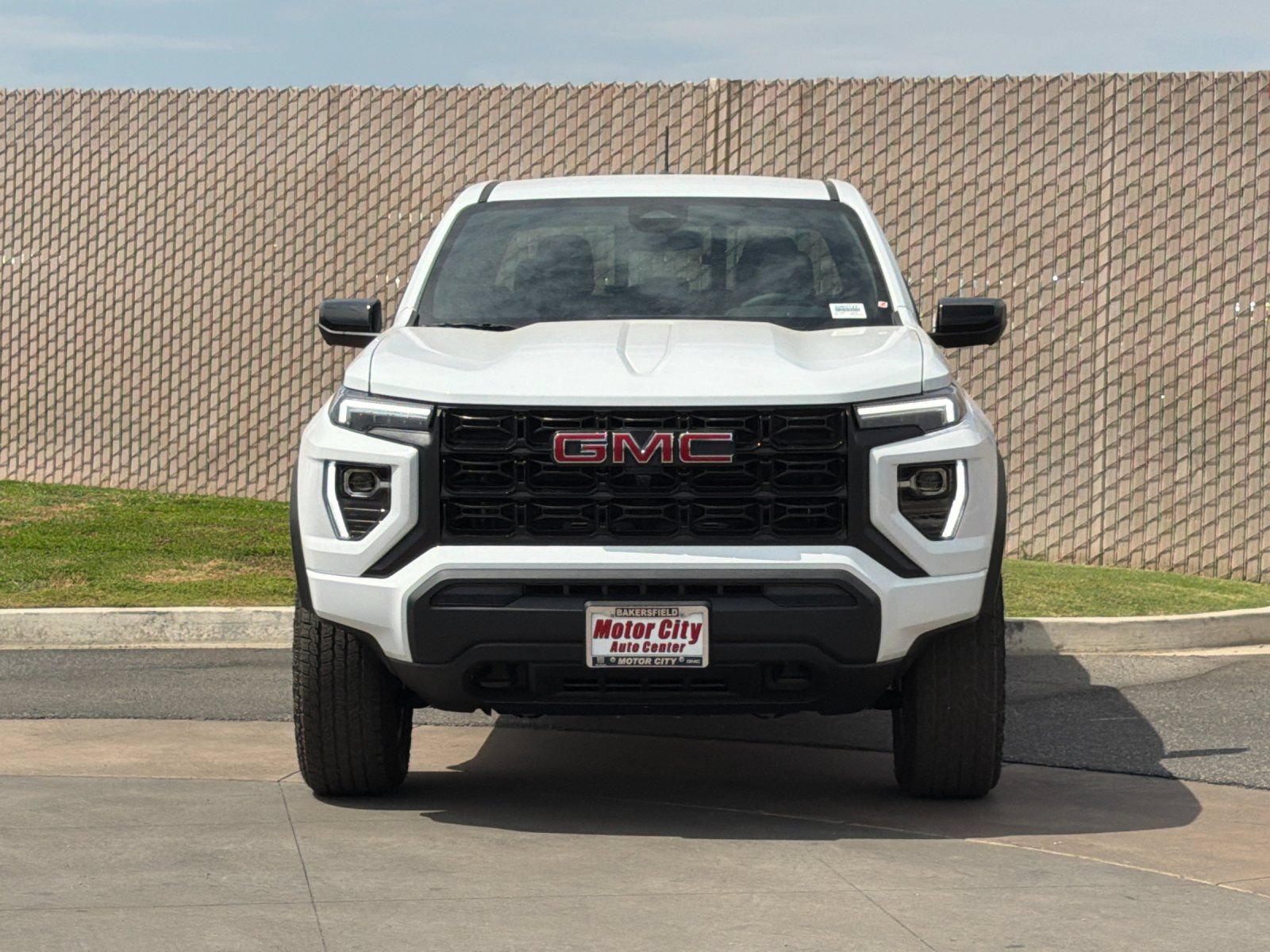 New 2026 GMC Canyon Elevation w/ Technology Package RWD image 9