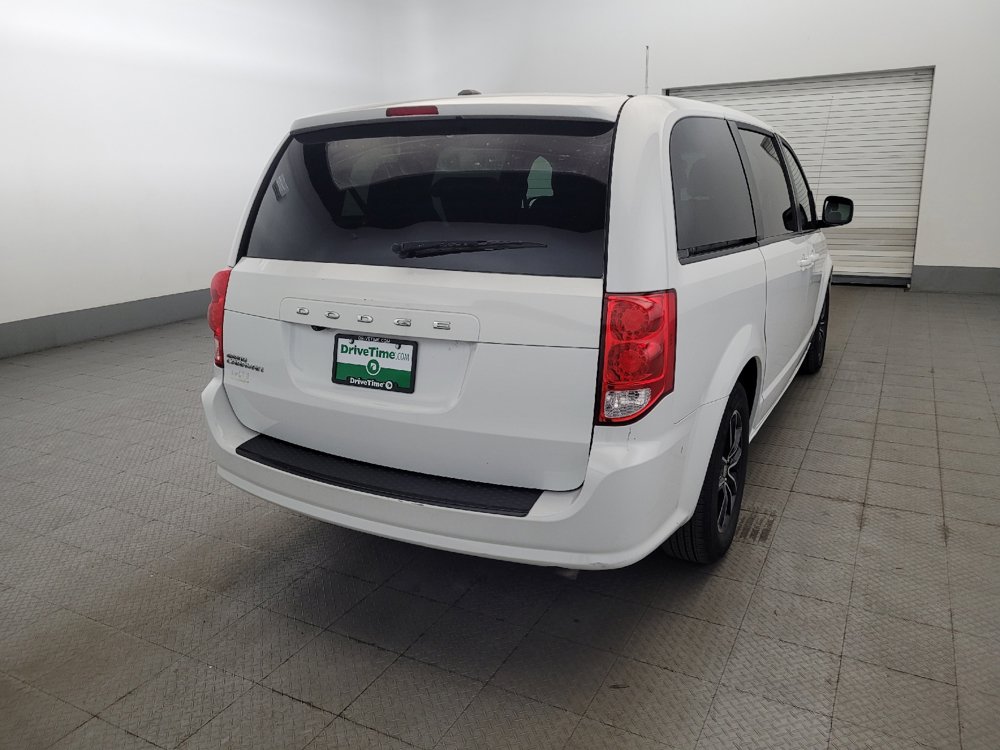 Used 2018 Dodge Grand Caravan SE FWD image 7