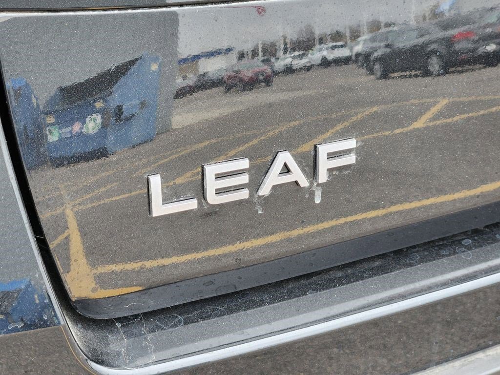 New 2026 Nissan Leaf w/ Floor Mat Package (S+) FWD image 8