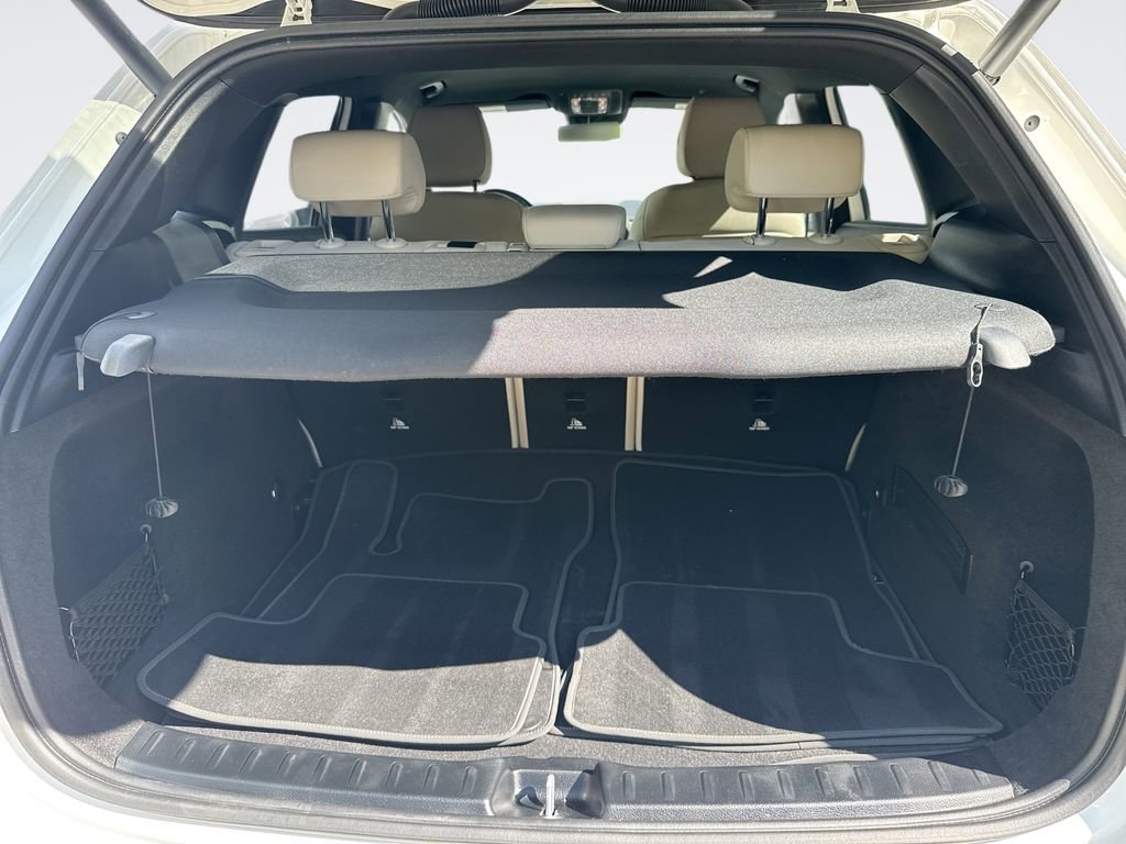 Used 2025 Mercedes-Benz GLA 250 4MATIC image 26