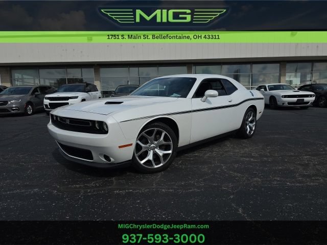 Used 2015 Dodge Challenger SXT Plus w/ Sound Group II RWD image 1