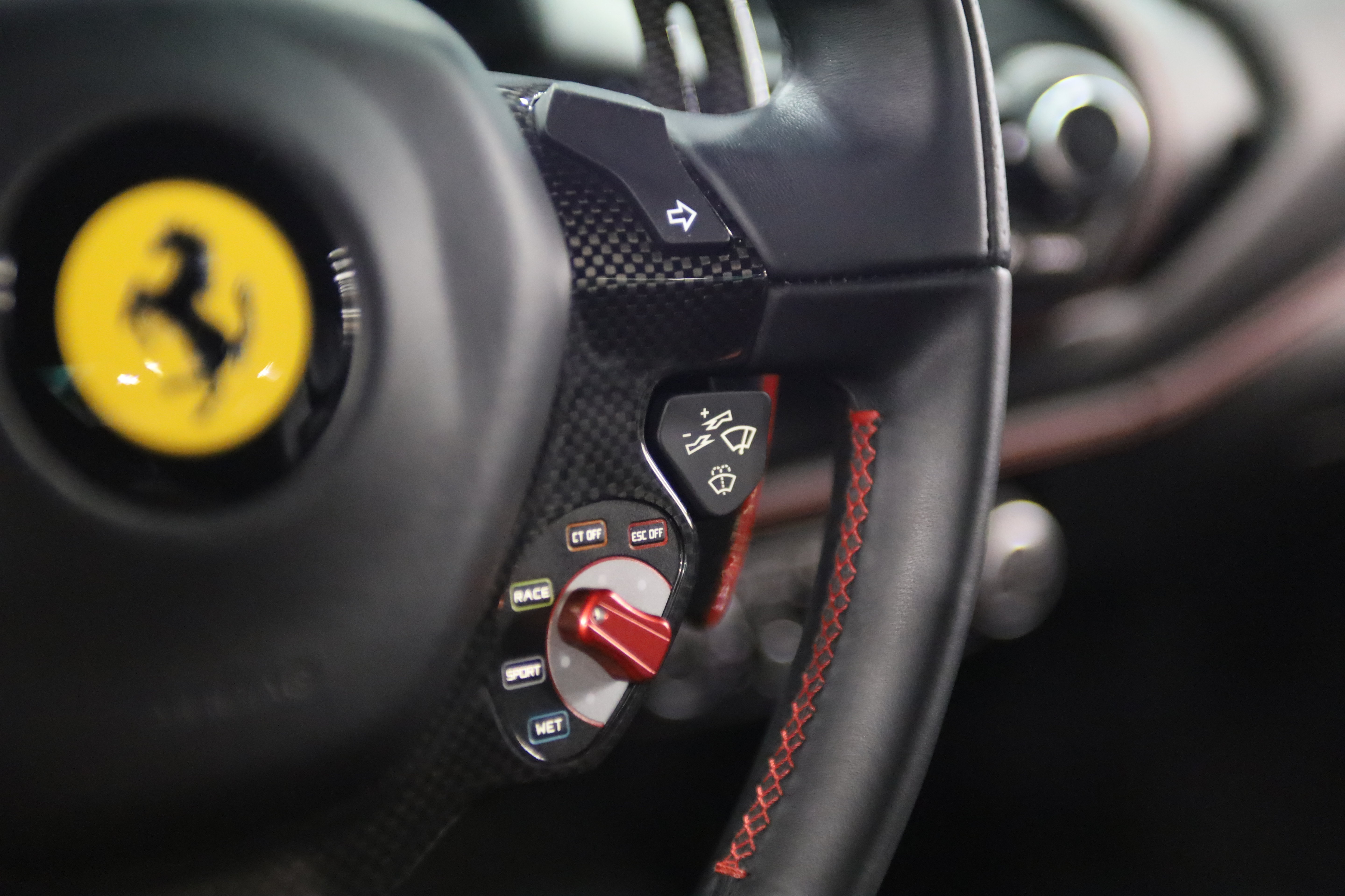 Used 2016 Ferrari 488 GTB RWD image 25