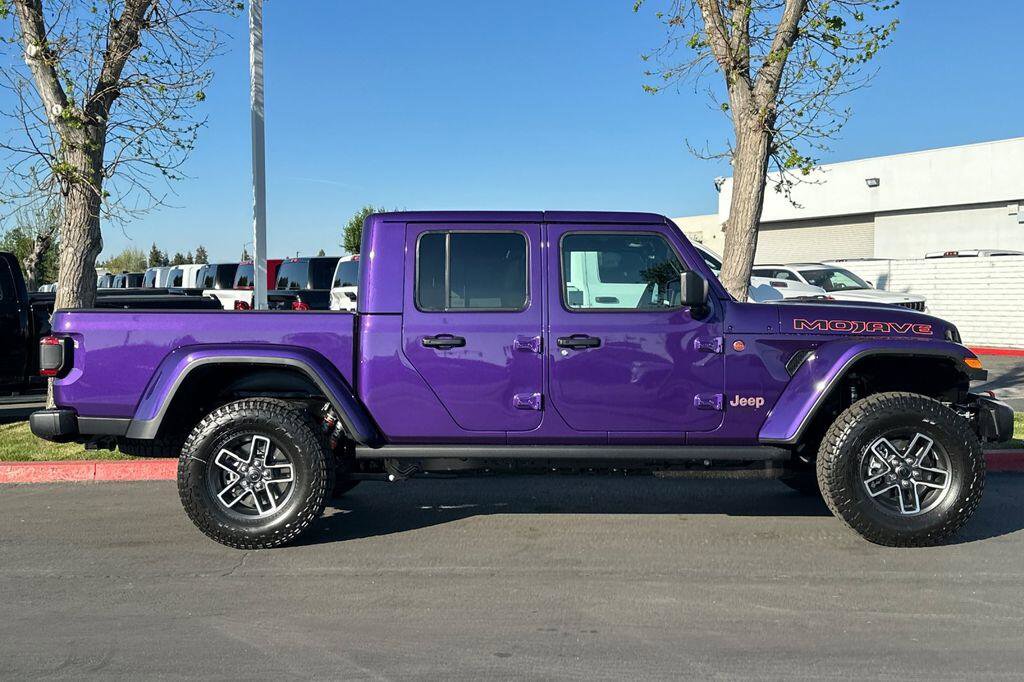 New 2026 Jeep Gladiator Mojave AWD/4WD image 3