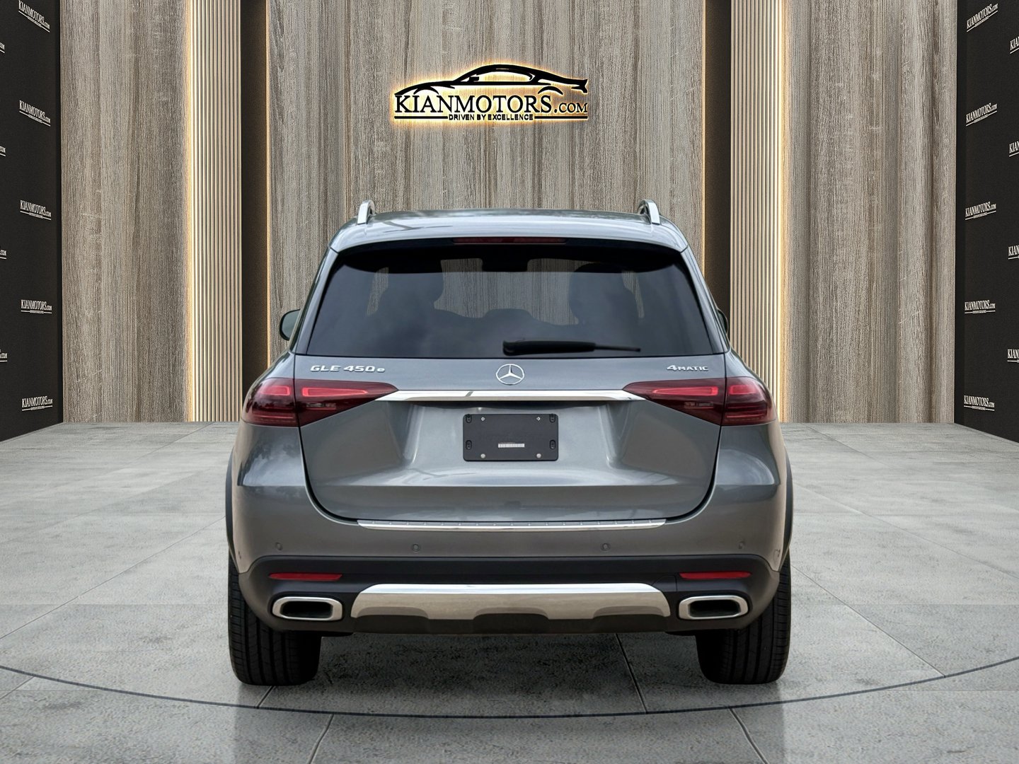 Used 2025 Mercedes-Benz GLE 450e 4MATIC image 6