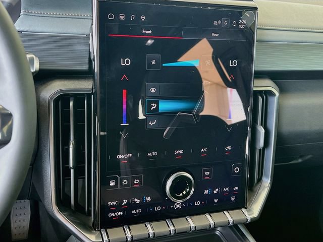 New 2027 GMC Acadia AT4 w/ Luxury Package AWD/4WD image 11