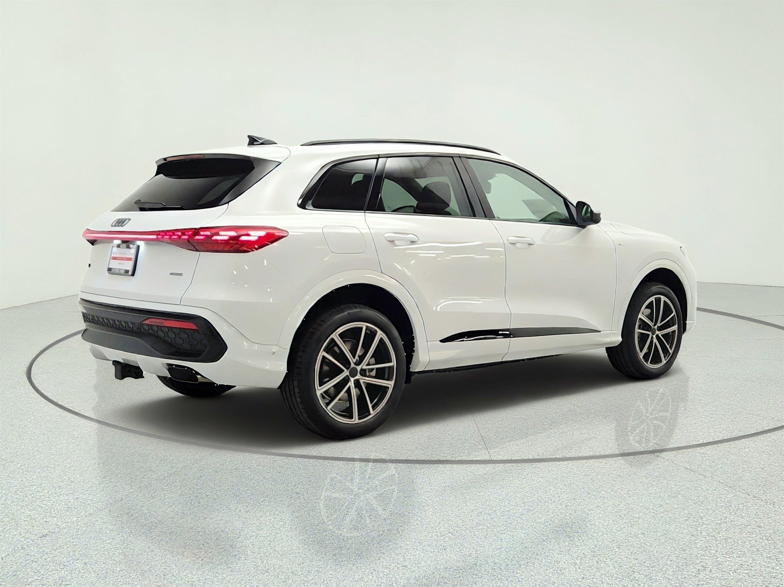 New 2026 Audi Q5 Premium Plus AWD/4WD image 5
