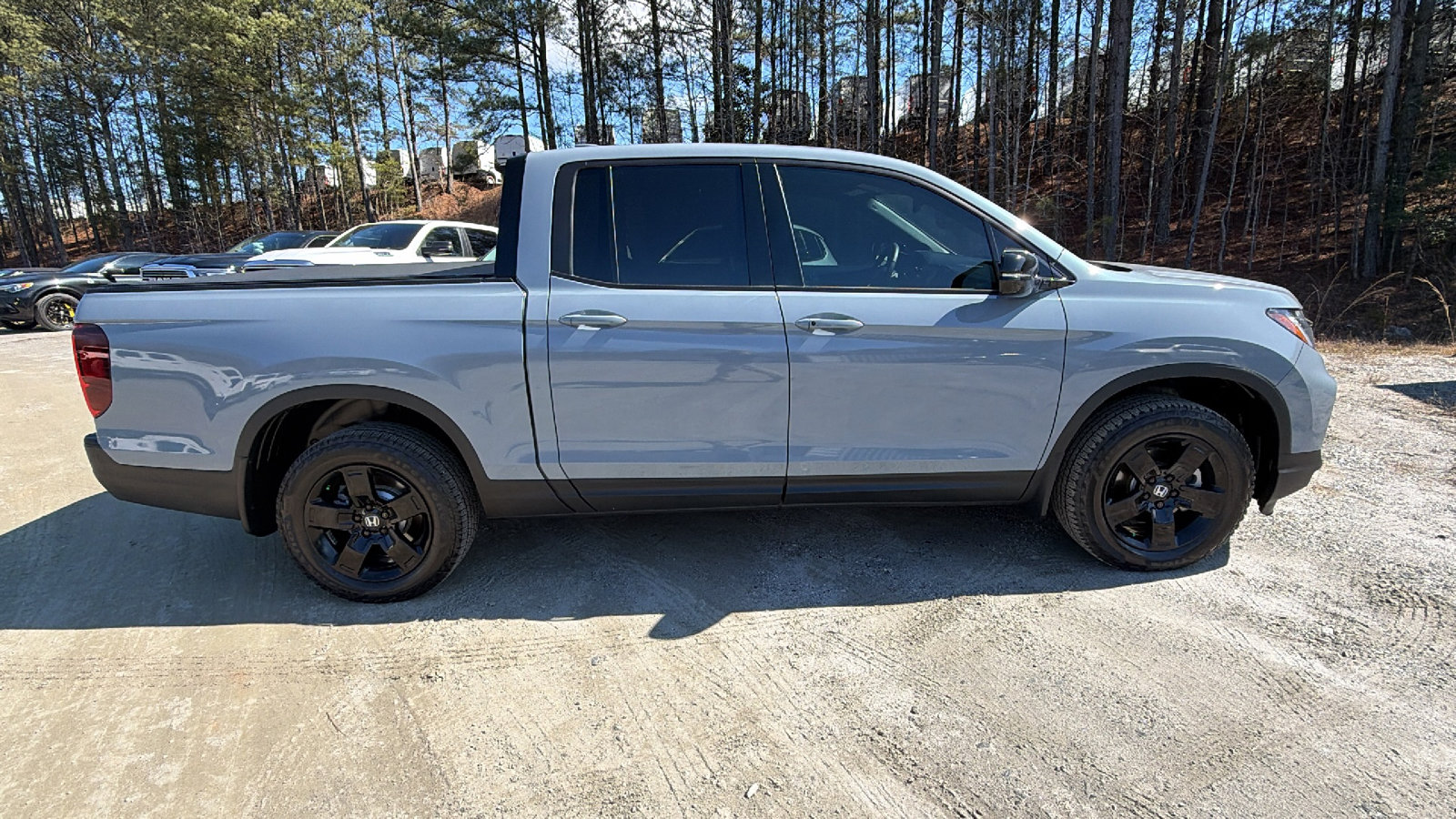 Used 2024 Honda Ridgeline Black Edition image 8