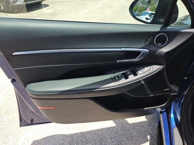 Used 2022 Hyundai Sonata Limited image 15