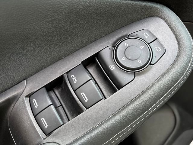 Used 2024 Buick Encore GX Sport Touring image 11