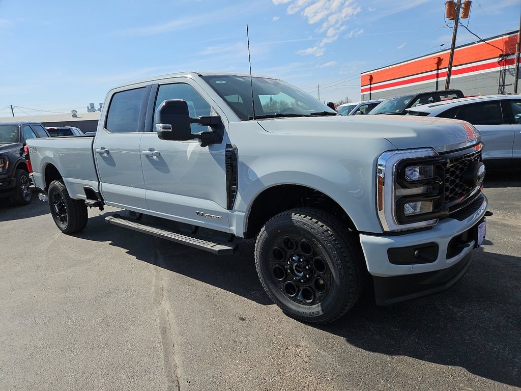 New 2026 Ford F350 Lariat w/ Black Appearance Package AWD/4WD image 1