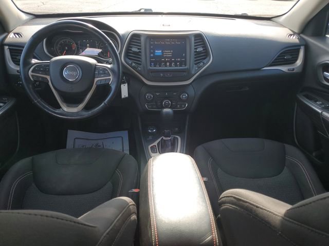 Used 2016 Jeep Cherokee 75th Anniversary AWD/4WD image 19