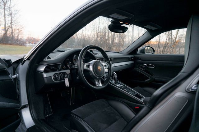 Used 2015 Porsche 911 GT3 image 33