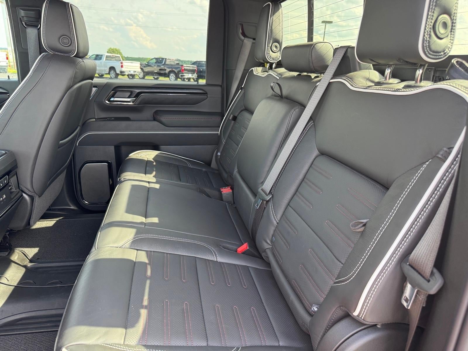 Used 2026 GMC Sierra 2500 AT4X AWD/4WD image 8