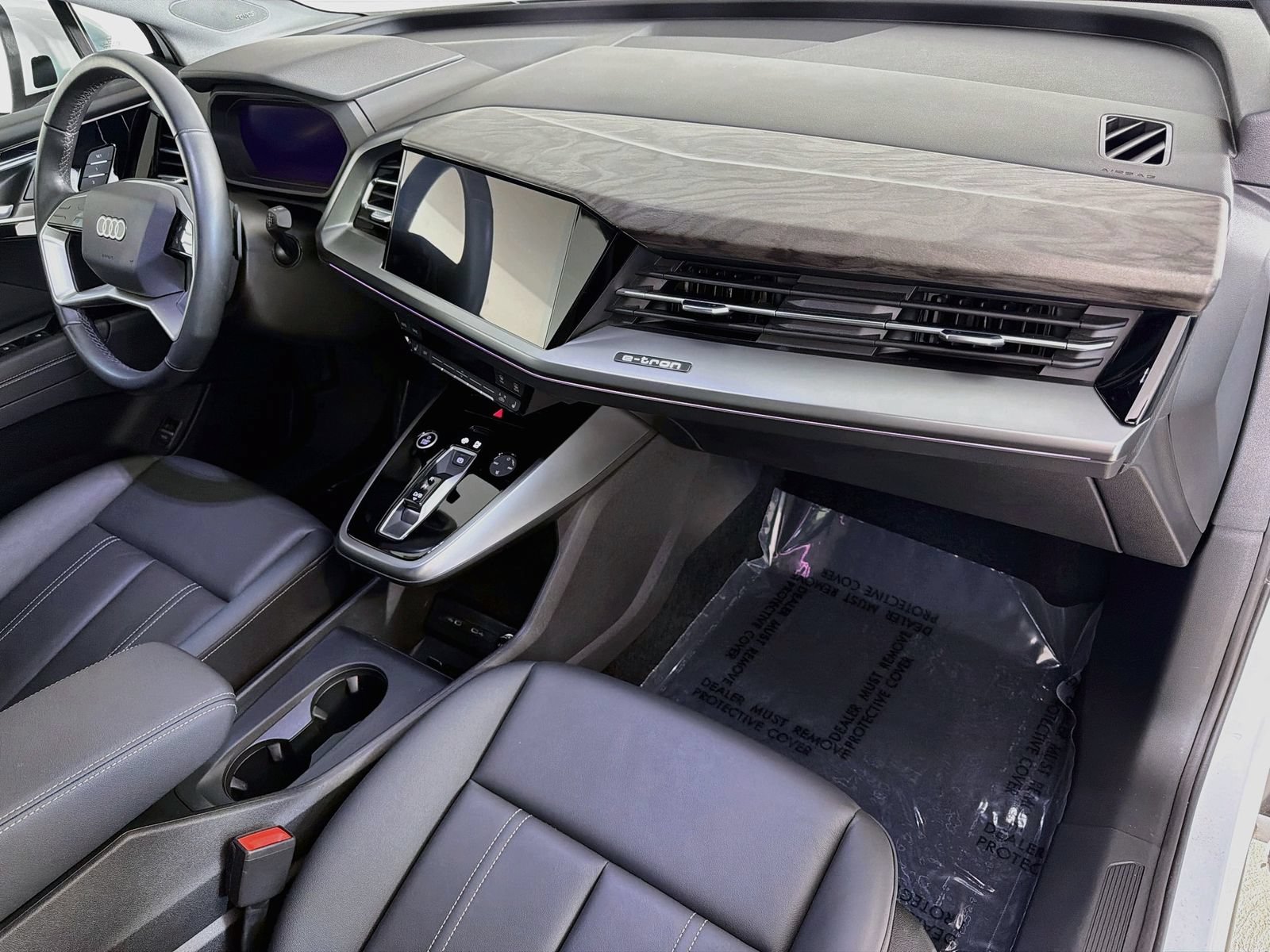Certified 2023 Audi Q4 e-tron Premium Plus w/ Premium Plus AWD/4WD image 30