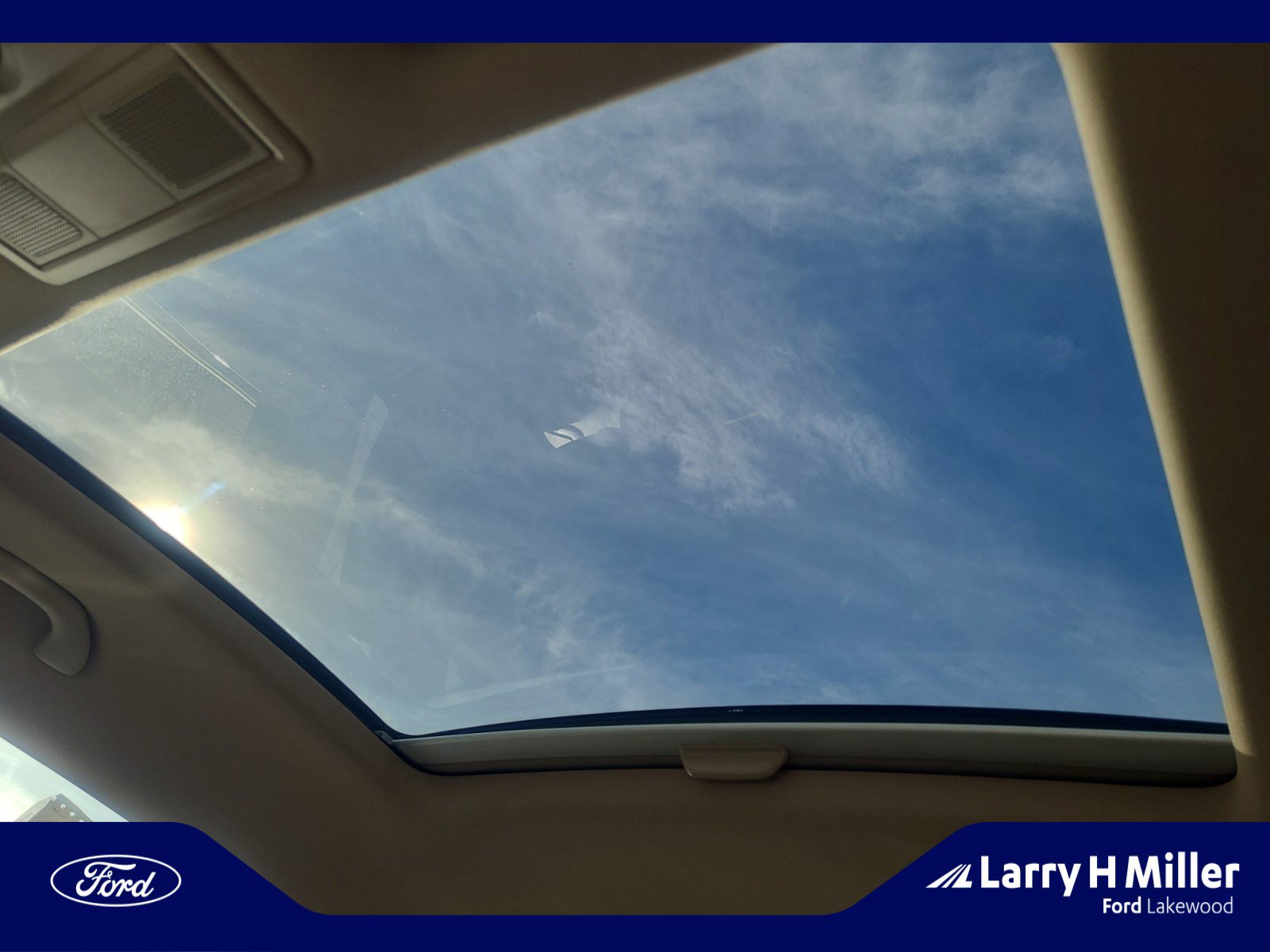 Used 2013 Volkswagen Beetle 2.5 image 30