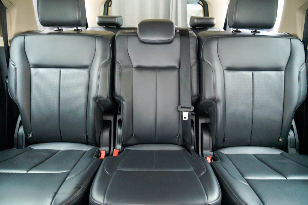 Used 2024 Ford Expedition Max XLT image 26